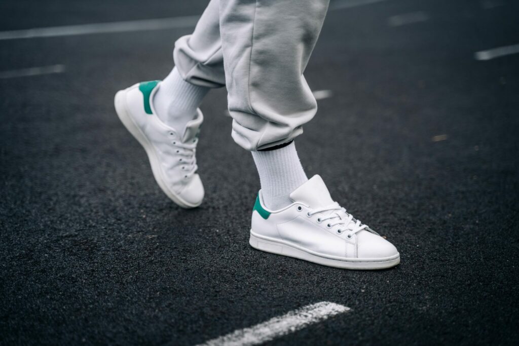 sneakers blancas
