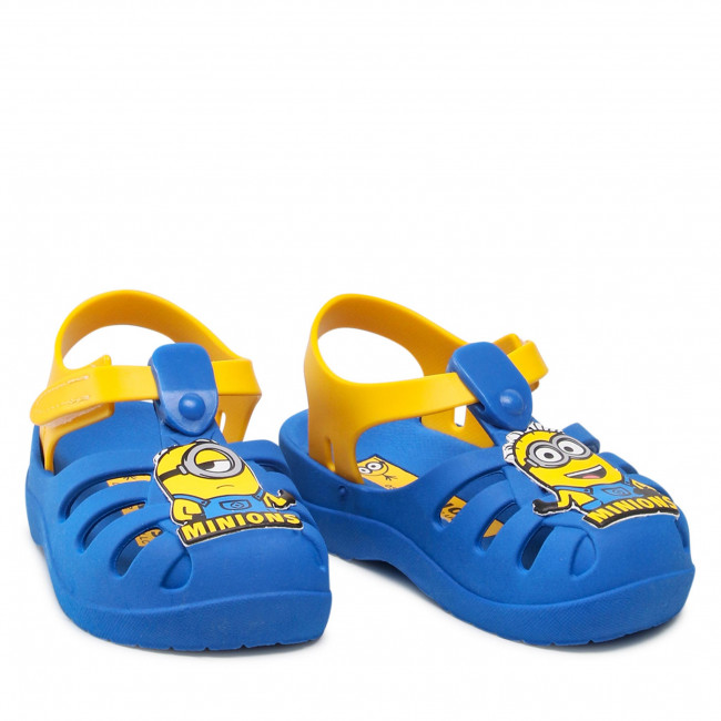 sandalias azules y amarillas con Minions