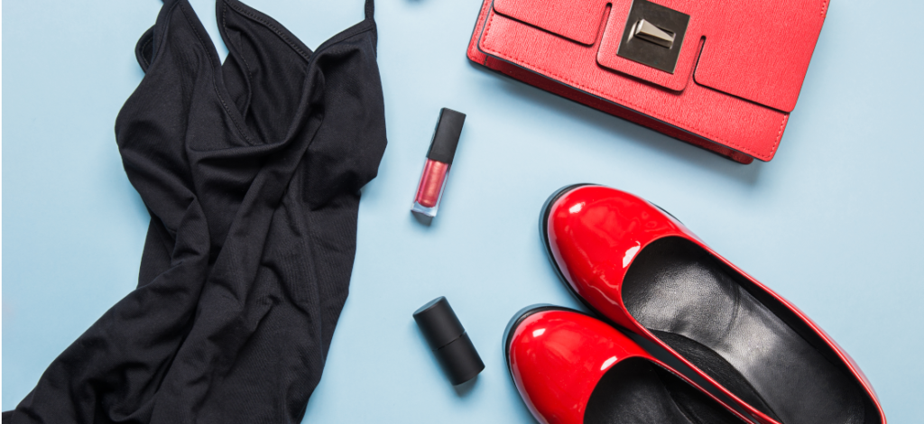 Qué tipo de zapatos usar con el pequeño vestido negro? Diferentes estilos para cada ocasión | Blog Qué tipo de zapatos usar con el pequeño vestido negro? Diferentes estilos para cada ocasión | Blog