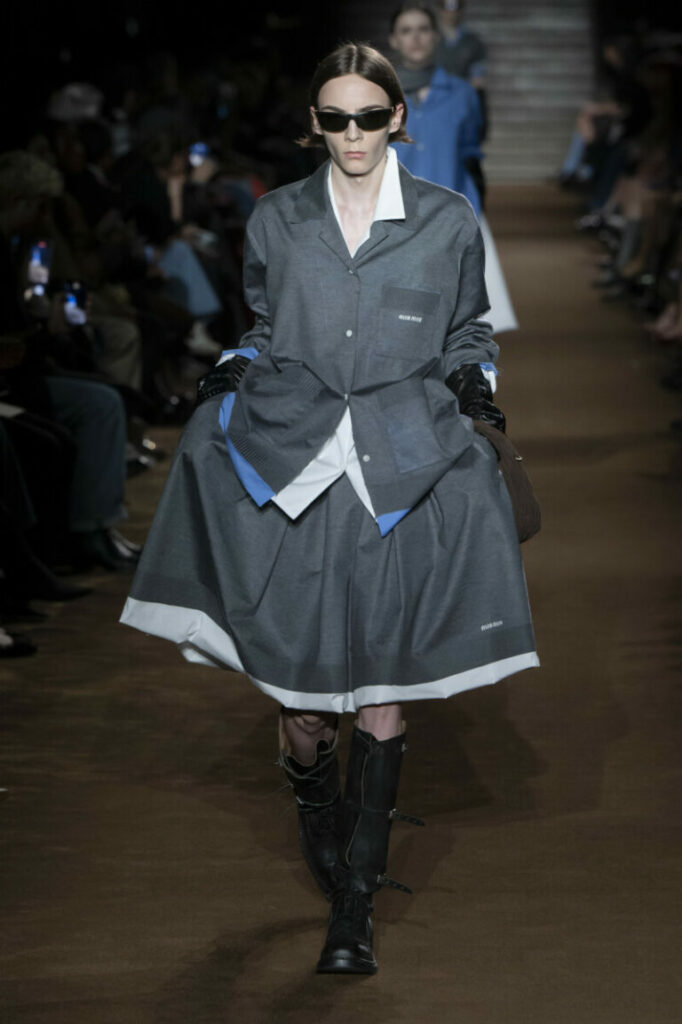 biker shoes desfile Miu Miu